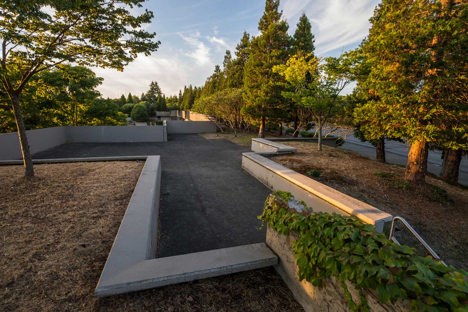 Benvenuto Viewpoint walkway and overlook - photo by TIA International Photography