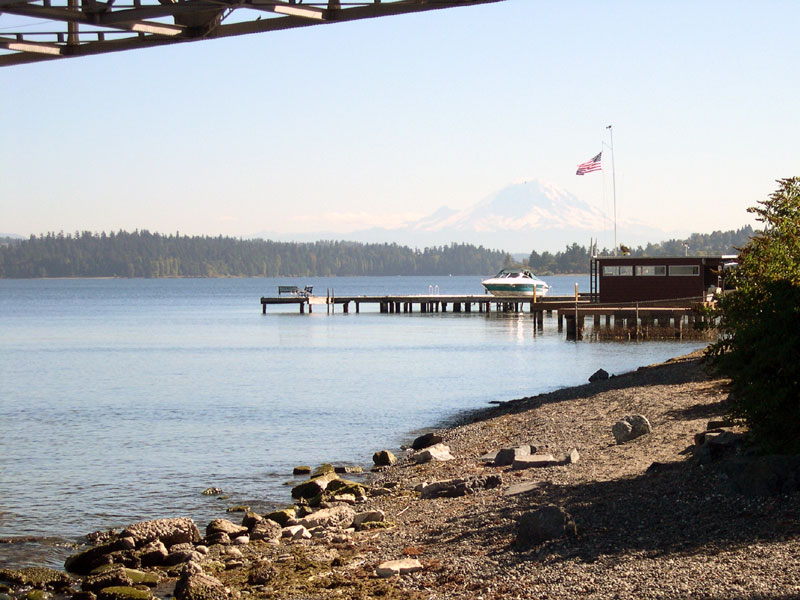 Day Street Boat Launch water