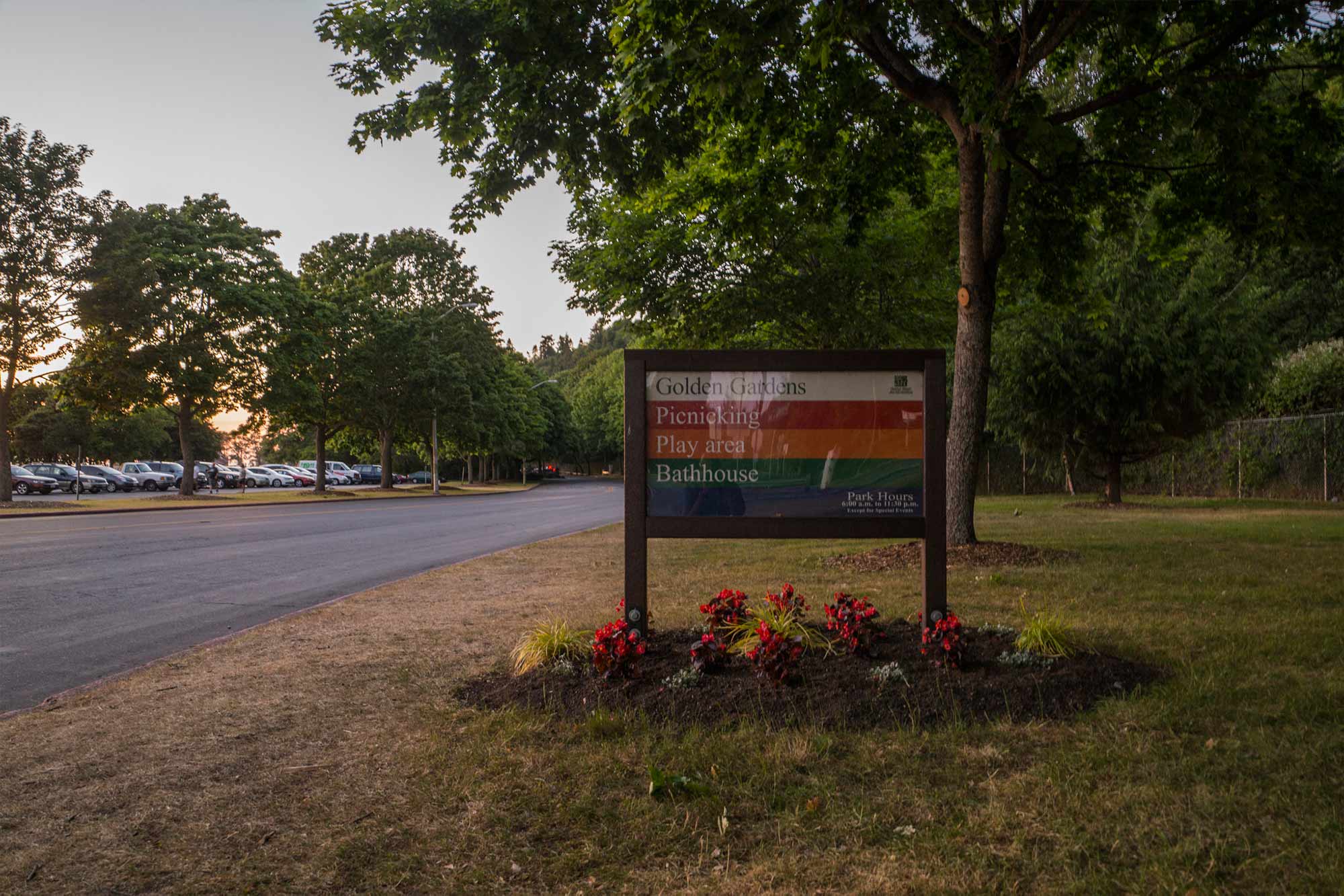 Golden Gardens Park sign - Photo by TIA International Photography