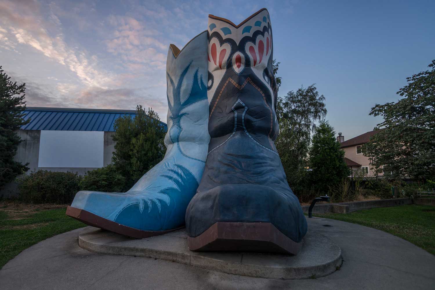 Boots sculpture at Oxbow Park