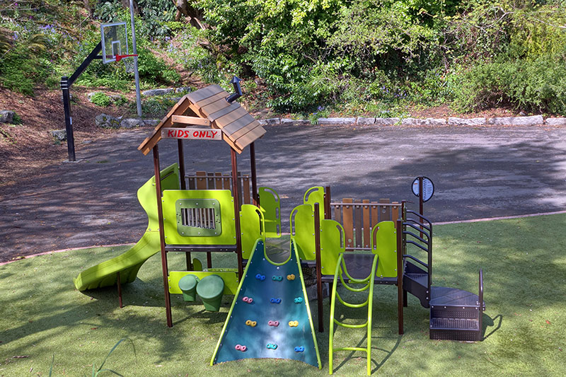 Young Kids Play Area