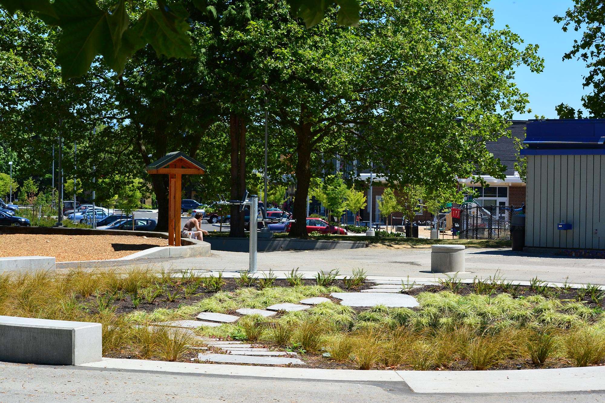 Rainier Beach Playfield garden